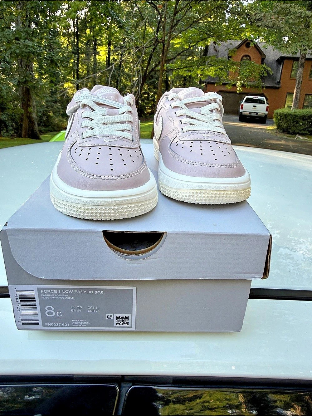 Nike Air Force 1 LV8 2 Kids Sneakers Pink & White Size 8C Like New